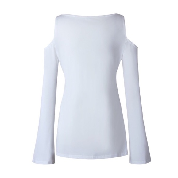 💥 CLEARANCE Lace Up Cold Shoulder Bell Sleeve Top - Picture 3 of 3